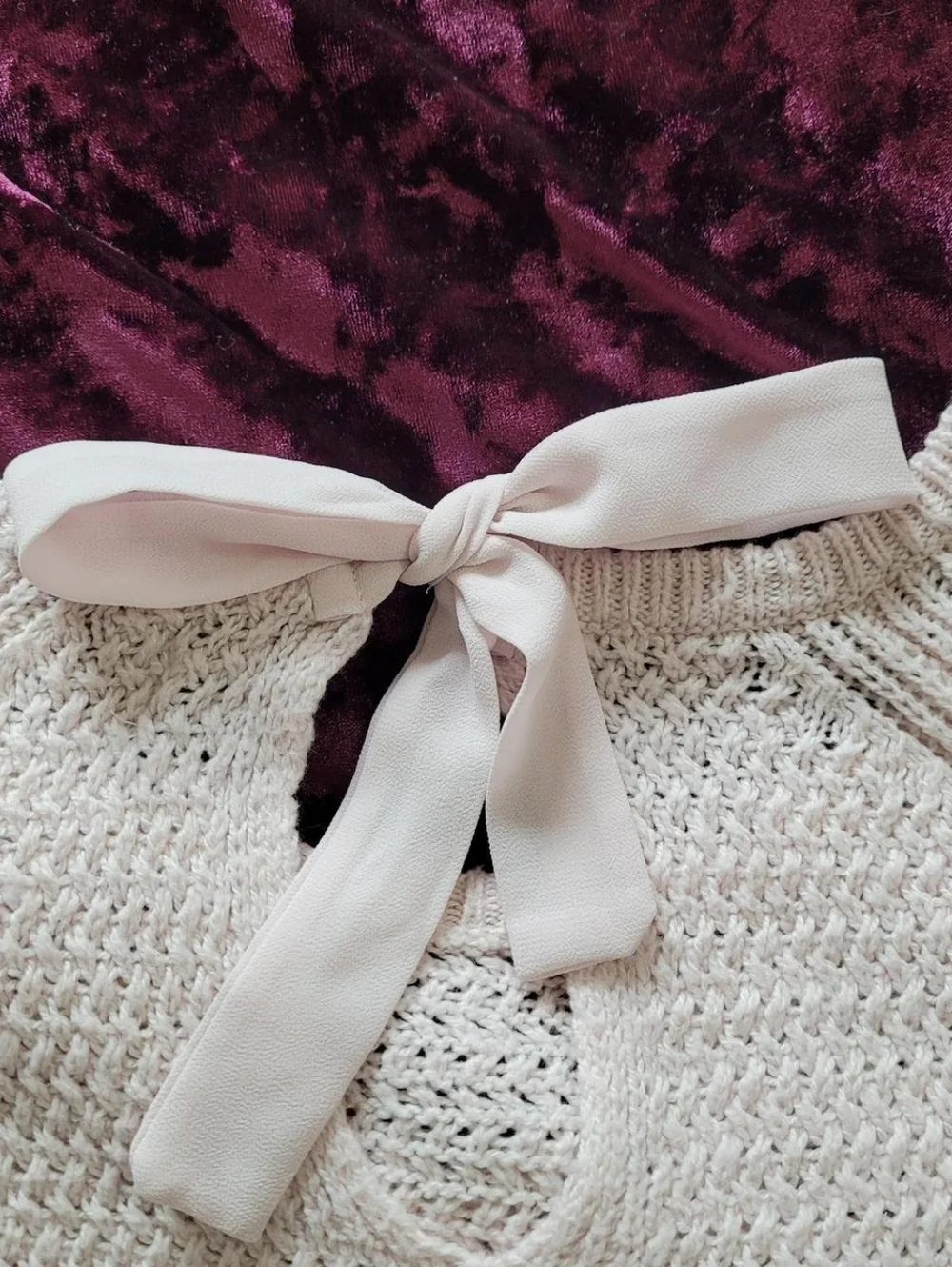 Bow Accent Knit Sweater in Light Pink - Picture 4 of 5